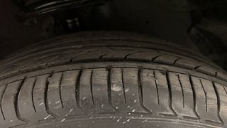 Used 2011 Hyundai i20 [2008-2012] Sportz 1.2 Petrol Manual tyres RIGHT FRONT TYRE TREAD VIEW