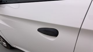 Used 2012 Hyundai Eon [2011-2018] Magna Petrol Manual dents MINOR SCRATCH
