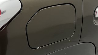 Used 2018 Renault Kwid [2017-2019] RXT 1.0 SCE Special (O) Petrol Manual dents MINOR SCRATCH