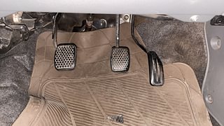 Used 2014 Maruti Suzuki Alto K10 [2010-2014] VXi Petrol Manual interior PEDALS VIEW