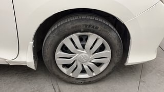 Used 2016 Honda City [2014-2017] SV CVT Petrol Automatic tyres RIGHT FRONT TYRE RIM VIEW