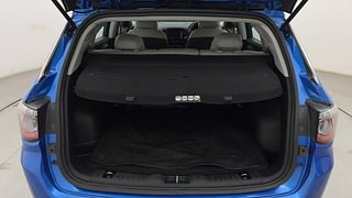 Used 2017 JEEP Compass [2017-2021] Limited 1.4 Petrol AT Petrol Automatic interior DICKY INSIDE VIEW