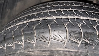 Used 2019 Kia Seltos GTX Plus DCT Petrol Automatic tyres LEFT FRONT TYRE TREAD VIEW