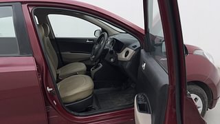 Used 2017 Hyundai Xcent [2017-2019] S AT Petrol Petrol Automatic interior RIGHT SIDE FRONT DOOR CABIN VIEW