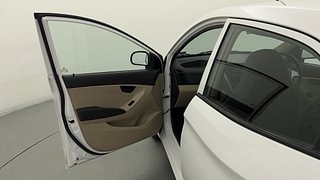 Used 2018 Hyundai Eon [2011-2018] Era + (O) Petrol Manual interior LEFT FRONT DOOR OPEN VIEW