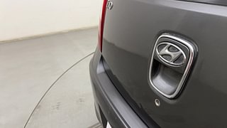Used 2013 Hyundai i10 magna 1.1 Petrol Manual dents MINOR DENT