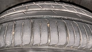 Used 2020 Renault Triber RXZ AMT Petrol Automatic tyres LEFT FRONT TYRE TREAD VIEW