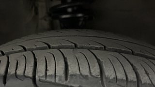 Used 2014 Maruti Suzuki Alto 800 [2012-2016] Lxi Petrol Manual tyres RIGHT FRONT TYRE TREAD VIEW