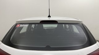 Used 2020 Hyundai Elite i20 [2018-2020] Sportz Plus 1.4 CRDI Diesel Manual exterior BACK WINDSHIELD VIEW