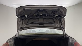 Used 2015 Honda City [2014-2017] VX Petrol Manual interior DICKY DOOR OPEN VIEW