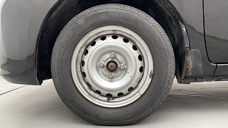 Used 2012 Nissan Sunny [2011-2014] XE Petrol Manual tyres LEFT FRONT TYRE RIM VIEW
