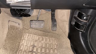 Used 2016 Honda City VX CVT Petrol Automatic interior PEDALS VIEW