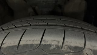 Used 2020 Hyundai Elite i20 [2018-2020] Sportz Plus 1.4 CRDI Diesel Manual tyres RIGHT FRONT TYRE TREAD VIEW