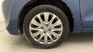 Used 2016 Maruti Suzuki Baleno [2015-2019] Zeta Petrol Petrol Manual tyres LEFT FRONT TYRE RIM VIEW