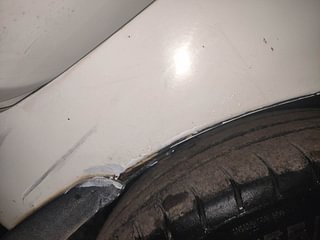 Used 2018 Hyundai Eon [2011-2018] Magna + Petrol Manual dents MINOR SCRATCH