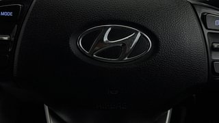 Used 2022 Hyundai Venue S (O) 1.0 Turbo iMT Petrol Manual top_features Airbags
