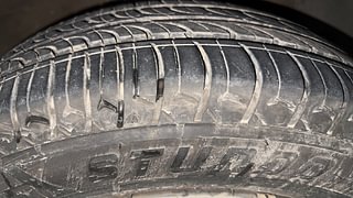 Used 2017 Hyundai Xcent [2017-2019] S AT Petrol Petrol Automatic tyres RIGHT FRONT TYRE TREAD VIEW