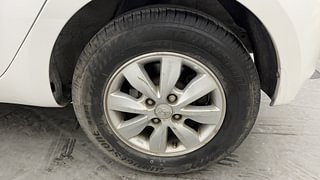 Used 2014 Hyundai i20 [2012-2014] Sportz 1.4 CRDI Diesel Manual tyres LEFT REAR TYRE RIM VIEW