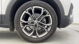 Used 2022 Skoda Kushaq Style 1.0L TSI MT Petrol Manual tyres RIGHT FRONT TYRE RIM VIEW