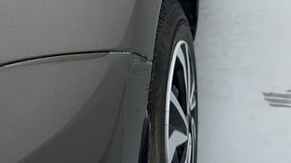 Used 2022 Maruti Suzuki Swift VXI Petrol Manual dents MINOR SCRATCH