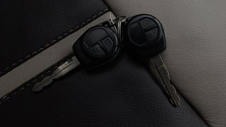 Used 2017 Maruti Suzuki Ertiga [2015-2018] VXI AT Petrol Automatic extra CAR KEY VIEW