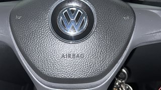 Used 2020 Volkswagen Polo [2018-2022] Trendline 1.0 (P) Petrol Manual top_features Airbags