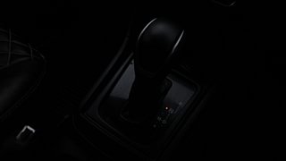 Used 2020 maruti-suzuki Vitara Brezza ZDi Plus Dual Tone AGS Diesel Automatic interior GEAR  KNOB VIEW