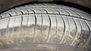 Used 2013 Hyundai i10 [2010-2016] Asta AT with Sunroof Petrol Petrol Automatic tyres LEFT FRONT TYRE TREAD VIEW
