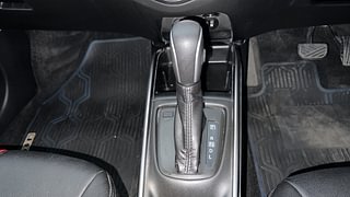Used 2019 maruti-suzuki Baleno Alpha CVT Petrol Petrol Automatic interior GEAR  KNOB VIEW