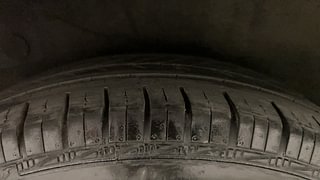 Used 2013 Hyundai i10 magna 1.1 Petrol Manual tyres RIGHT REAR TYRE TREAD VIEW