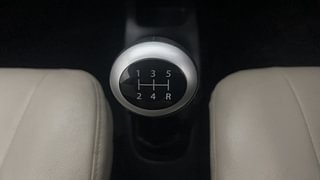 Used 2015 Maruti Suzuki Wagon R 1.0 [2010-2019] VXi Petrol Manual interior GEAR  KNOB VIEW
