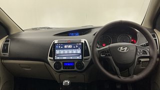 Used 2014 Hyundai i20 [2012-2014] Sportz 1.4 CRDI Diesel Manual interior DASHBOARD VIEW