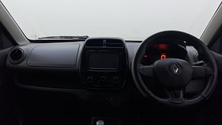 Used 2017 Renault Kwid [2015-2019] RXT Petrol Manual interior DASHBOARD VIEW