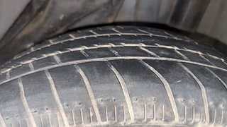 Used 2014 Honda Amaze [2013-2016] 1.2 VX i-VTEC Petrol Manual tyres LEFT REAR TYRE TREAD VIEW