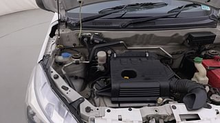 Used 2015 Maruti Suzuki Alto K10 [2014-2019] VXi Petrol Manual engine ENGINE RIGHT SIDE HINGE & APRON VIEW
