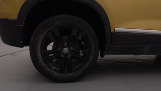 Used 2020 maruti-suzuki Vitara Brezza ZDi Plus Dual Tone AGS Diesel Automatic tyres RIGHT REAR TYRE RIM VIEW
