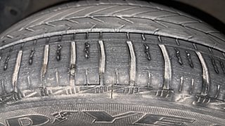 Used 2015 Hyundai Grand i10 Asta AT 1.2 Kappa VTVT Petrol Automatic tyres LEFT FRONT TYRE TREAD VIEW