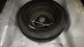 Used 2016 Honda City [2014-2017] SV CVT Petrol Automatic tyres SPARE TYRE VIEW