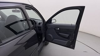 Used 2014 Maruti Suzuki Alto 800 Vxi Petrol Manual interior RIGHT FRONT DOOR OPEN VIEW