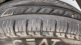 Used 2014 Maruti Suzuki Alto 800 Vxi Petrol Manual tyres LEFT REAR TYRE TREAD VIEW