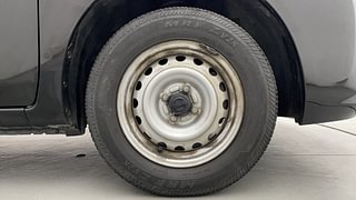 Used 2012 Nissan Sunny [2011-2014] XE Petrol Manual tyres RIGHT FRONT TYRE RIM VIEW