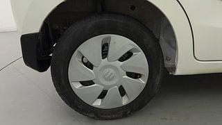 Used 2017 Maruti Suzuki Celerio ZXI AMT Petrol Automatic tyres RIGHT REAR TYRE RIM VIEW