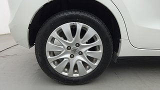 Used 2015 Maruti Suzuki Baleno [2015-2019] Alpha Petrol Petrol Manual tyres RIGHT REAR TYRE RIM VIEW