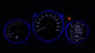 Used 2016 Honda City VX CVT Petrol Automatic interior CLUSTERMETER VIEW