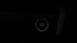 Used 2020 Renault Triber RXZ AMT Petrol Automatic top_features Keyless start