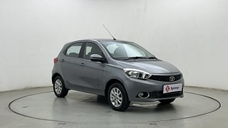 Used 2018 Tata Tiago [2016-2020] Revotron XZ Petrol Manual exterior RIGHT FRONT CORNER VIEW