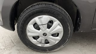 Used 2014 Maruti Suzuki Alto 800 [2012-2016] Lxi Petrol Manual tyres LEFT FRONT TYRE RIM VIEW