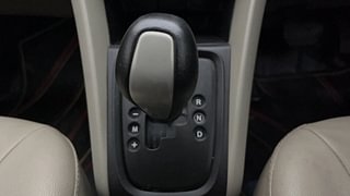 Used 2016 Maruti Suzuki Celerio VXI AMT Petrol Automatic interior GEAR  KNOB VIEW
