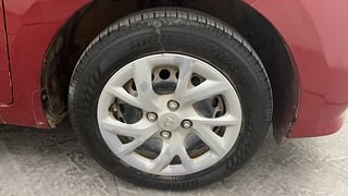 Used 2018 Hyundai Grand i10 Sportz 1.2 Kappa VTVT Petrol Manual tyres RIGHT FRONT TYRE RIM VIEW