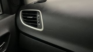 Used 2016 Maruti Suzuki Baleno [2015-2019] Zeta Petrol Petrol Manual top_features Airbags